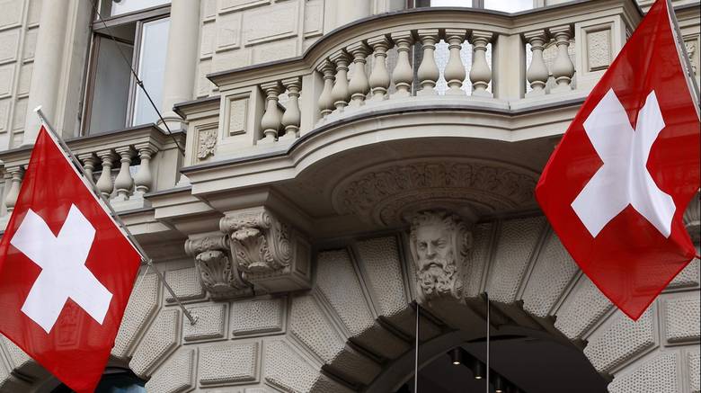 «Αποκαλύπτονται» σε 87 ημέρες τα στοιχεία Ελλήνων καταθετών στην Ελβετία