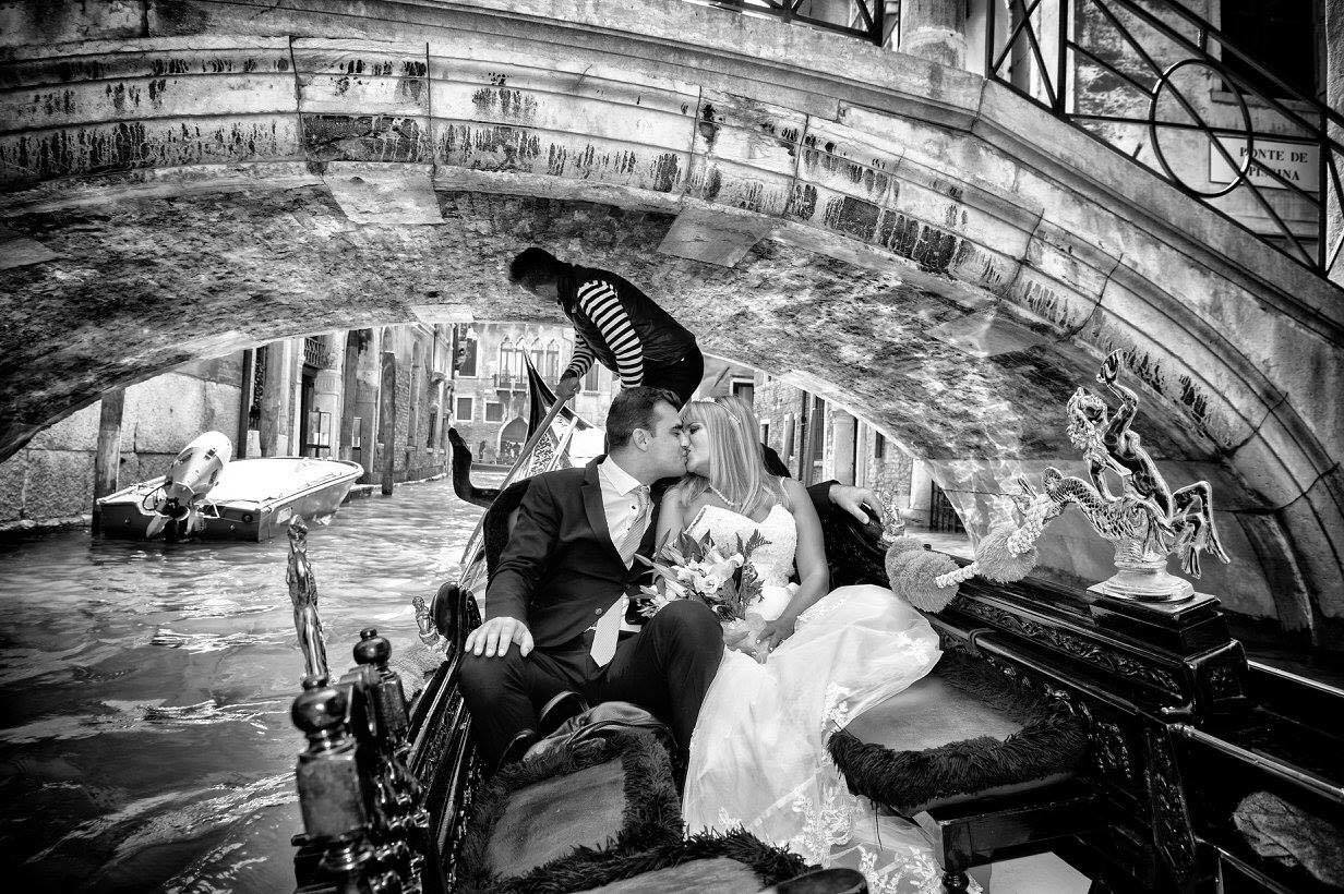 Ο γάμος της Χανιώτισσας Έλβης Στασσίνου στην πιο όμορφη πόλη του κόσμου
