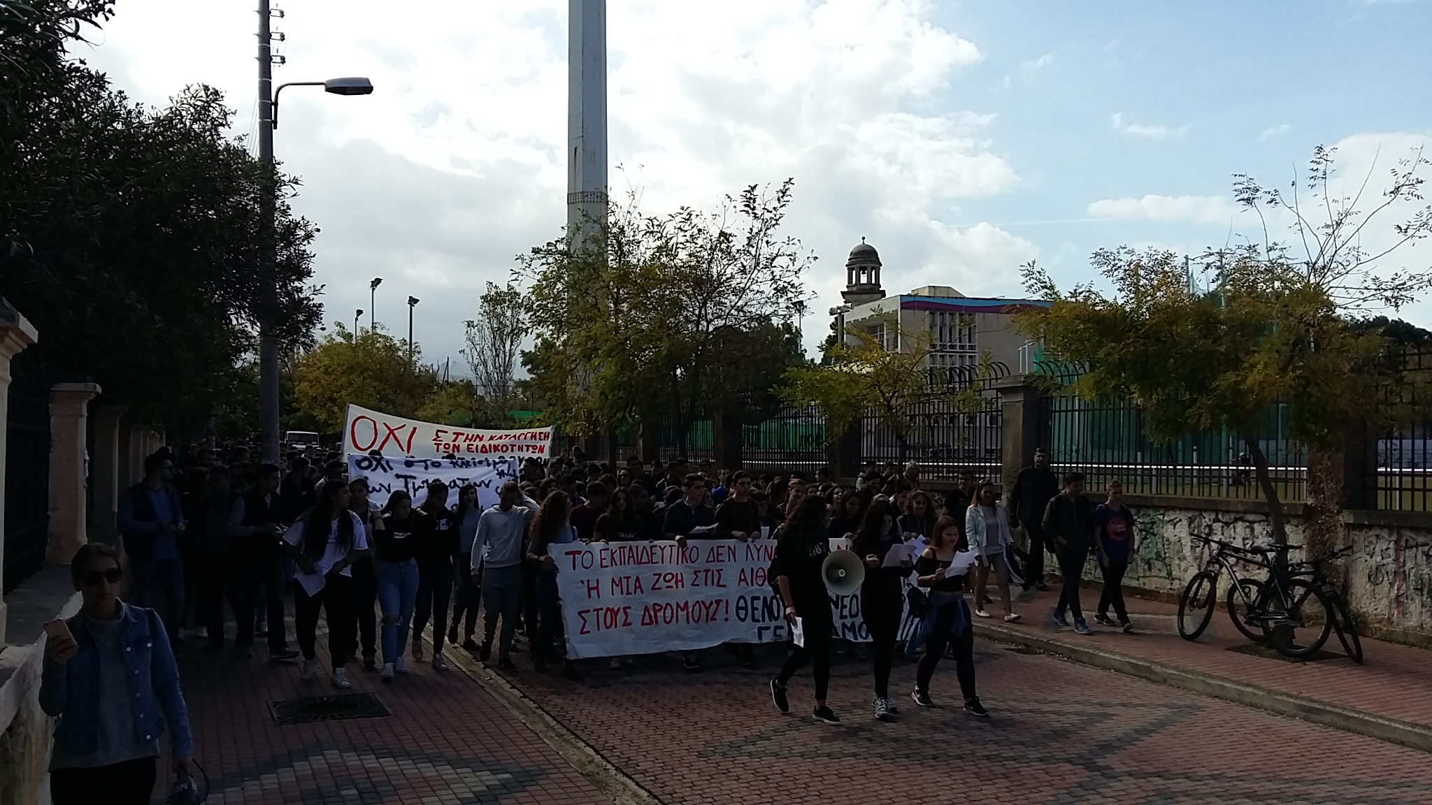“Κύμα” καταλήψεων και πορείες διαμαρτυρίας σε όλη την Κρήτη (φωτο)