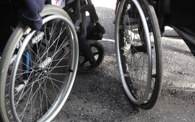 Επιστολή αγανάκτησης των ατόμων με αναπηρία στον Τσίπρα για τη θεομηνία