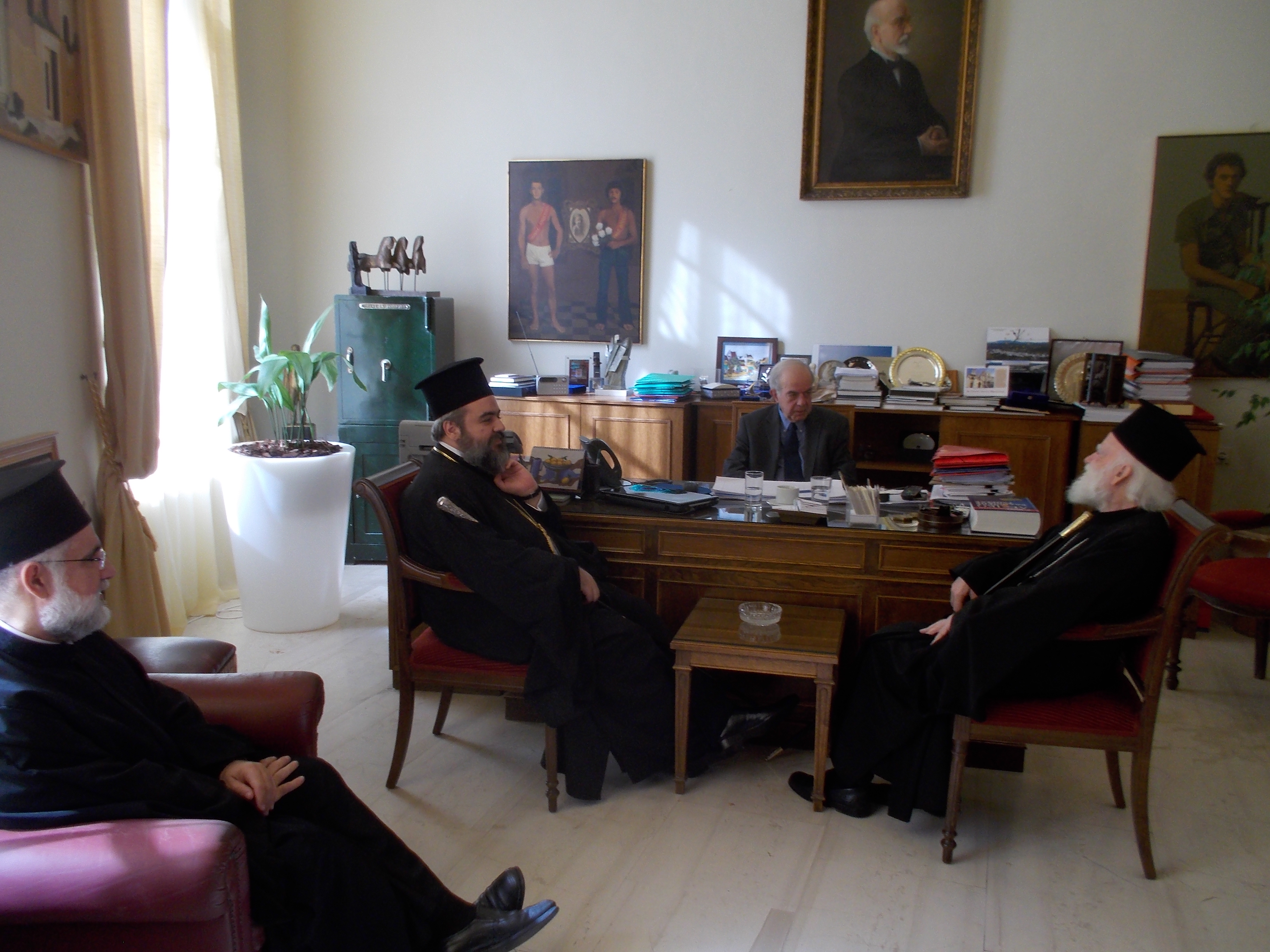 Στον δήμαρχο Ηρακλείου ο Αρχιεπίσκοπος Κρήτης και ο Μητροπολίτης Σμύρνης