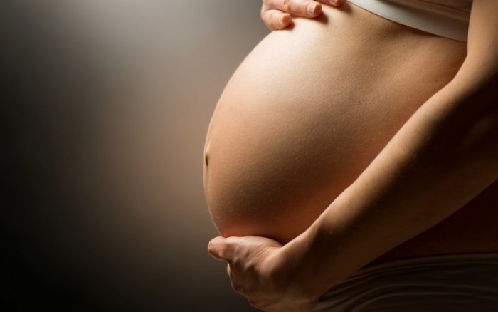 Είμαι έγκυος; Τα συμπτώματα πριν την καθυστέρηση περιόδου