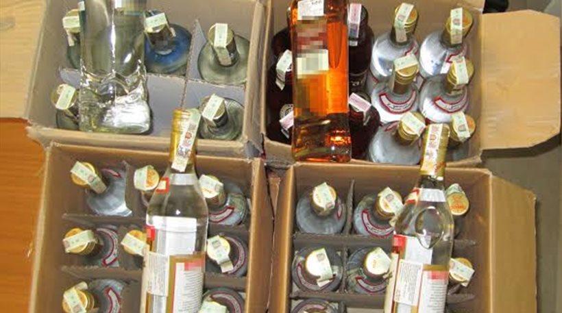 Κρήτη: Επιχείρησαν να περάσουν χιλιάδες λαθραία ποτά στα νυχτερινά κέντρα