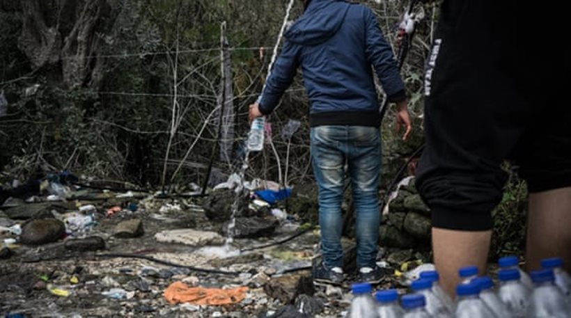 Σκουπίδια, αρρώστιες, κινδυνεύουν ζωές: Οδοιπορικό του Al Jazeera στη Μόρια