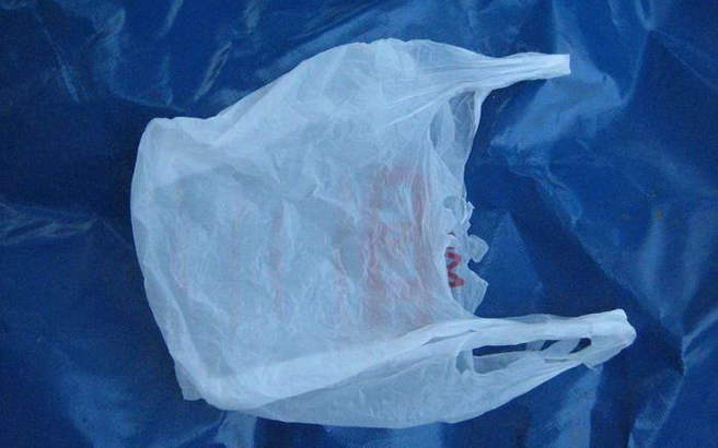 Που κατέληγαν οι πλαστικές σακούλες των σούπερ μάρκετ;