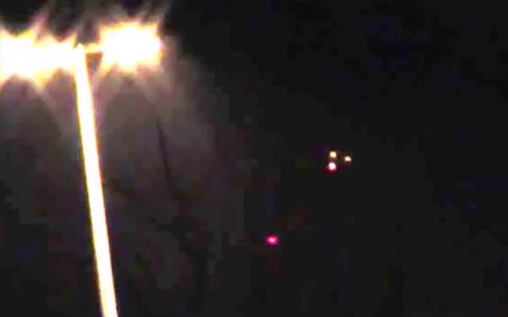 Κάποιοι ορκίζονται ότι είδαν ένα UFO πάνω από τη Ρωσία (βίντεο)