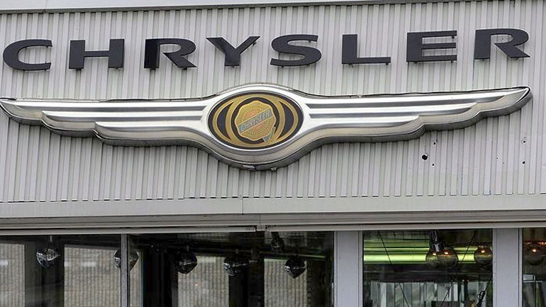 Η Fiat Chrysler ανακαλεί 162.000 μίνιβαν λόγω σφάλματος στο λογισμικό