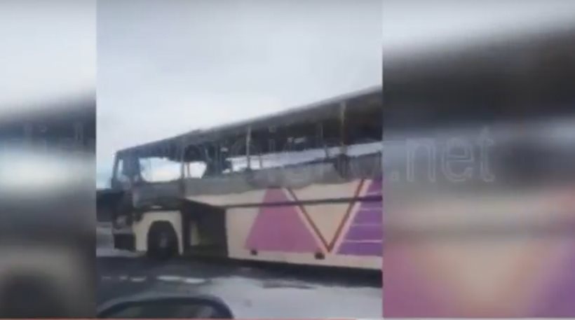 Λεωφορείο τυλίχτηκε στις φλόγες στην Εγνατία οδό