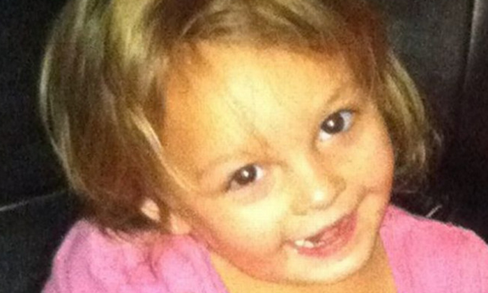 Σοκ: 3χρονο κοριτσάκι κατασπαράχθηκε από πίτμπουλ