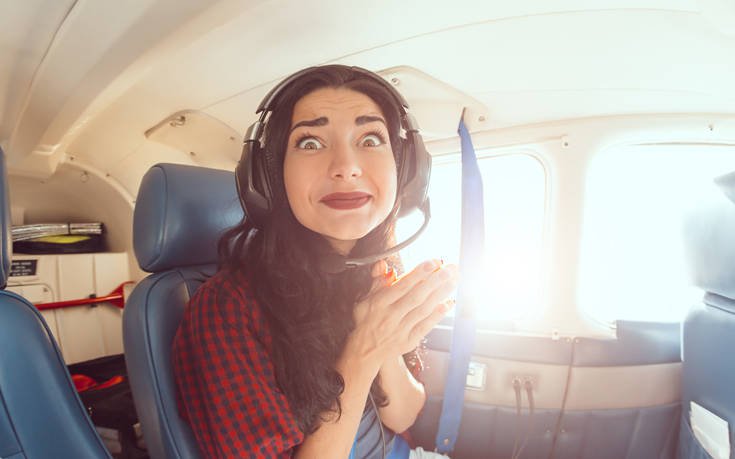 Πιλότοι απαντούν σε μερικές από τις πιο συνηθισμένες ερωτήσεις επιβατών