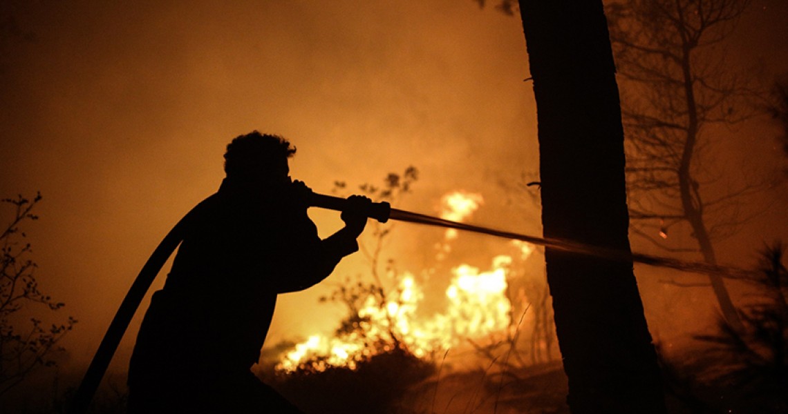 Υπό έλεγχο η πυρκαγιά που ξέσπασε σε δύσβατη περιοχή στο Επανωχώρι