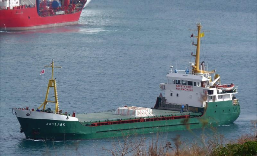 Απεργία πείνας από πλήρωμα πλοίου που παραμένει στο λιμάνι της Κισάμου