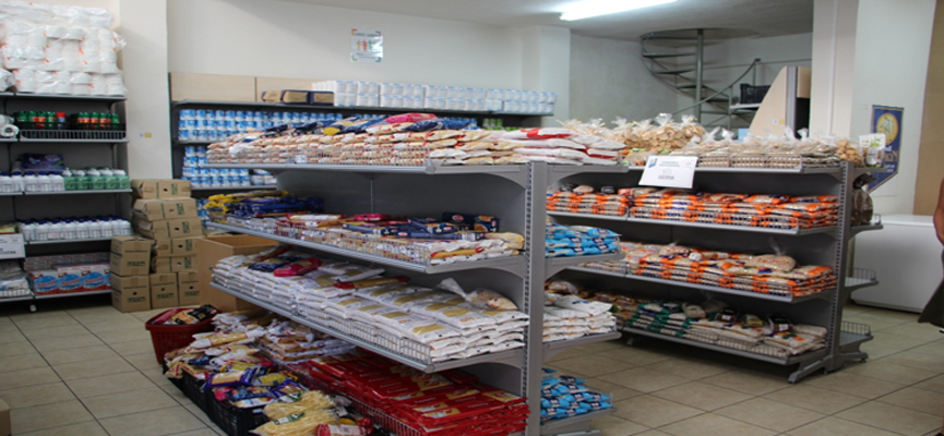 Προσφορά τροφίμων στο Κοινωνικό Παντοπωλείο του Δήμου Χανίων