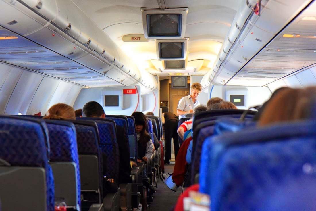 Δεν αρκεί ένας άρρωστος επιβάτης για να κολλήσουν όλοι μέσα σε αεροπλάνο