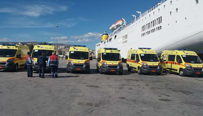 Έξι νέα ασθενοφόρα στην Κρήτη από το ίδρυμα Σταύρος Νιάρχος