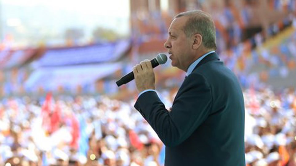 Η Τουρκία παραβιάζει βάναυσα την Αρχή της Διάκρισης των Εξουσιών
