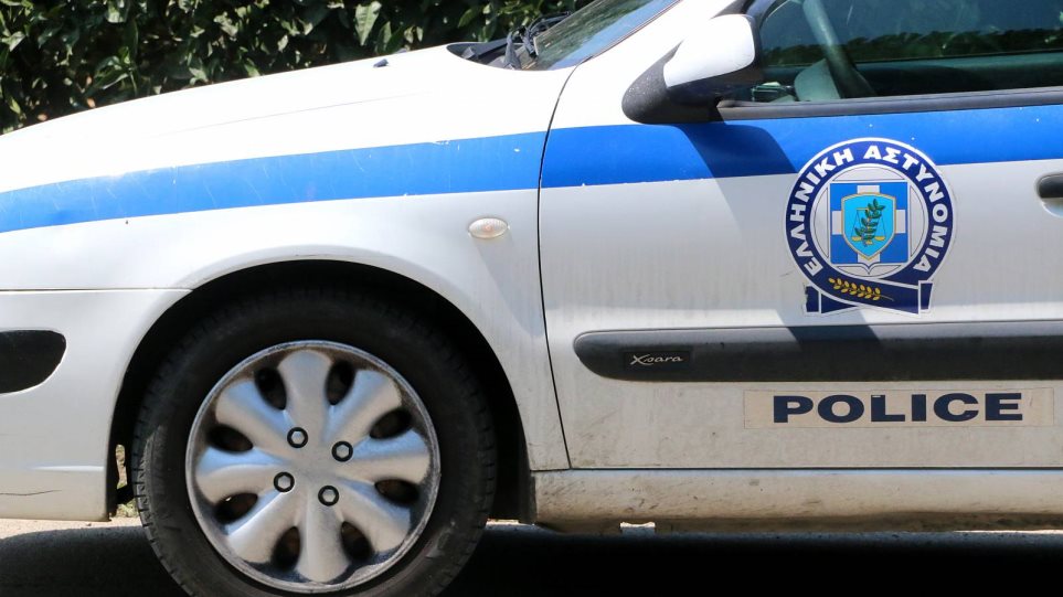 Εκβιαστές πυρπολούσαν αυτοκίνητα στην Αλεξανδρούπολη