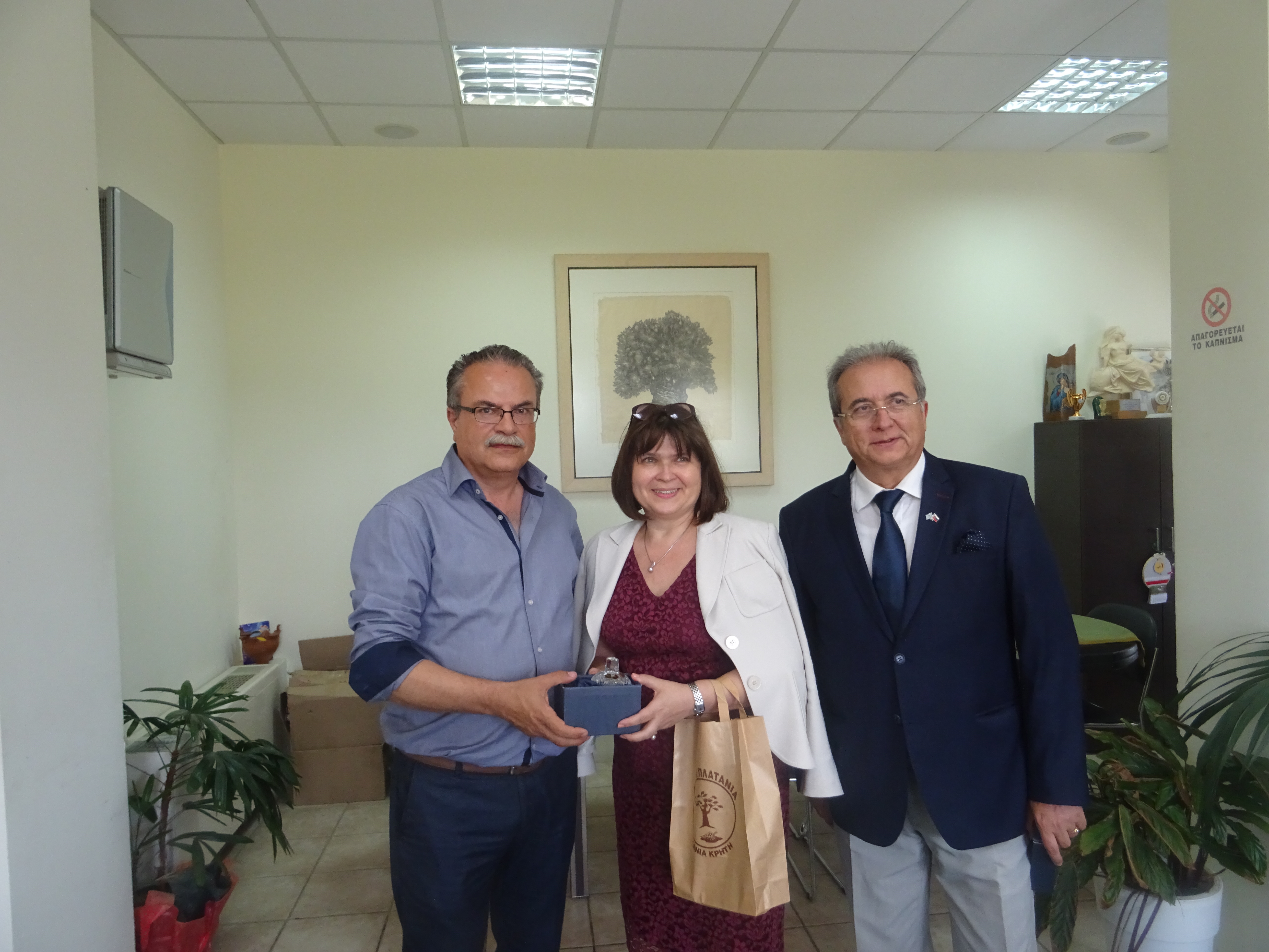 Συνάντηση Δημάρχου Πλατανιά με τη νέα πρέσβειρα της Σλοβακίας στην Ελλάδα