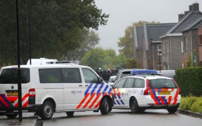 Λεωφορείο έπεσε πάνω σε ανθρώπους στην Ολλανδία