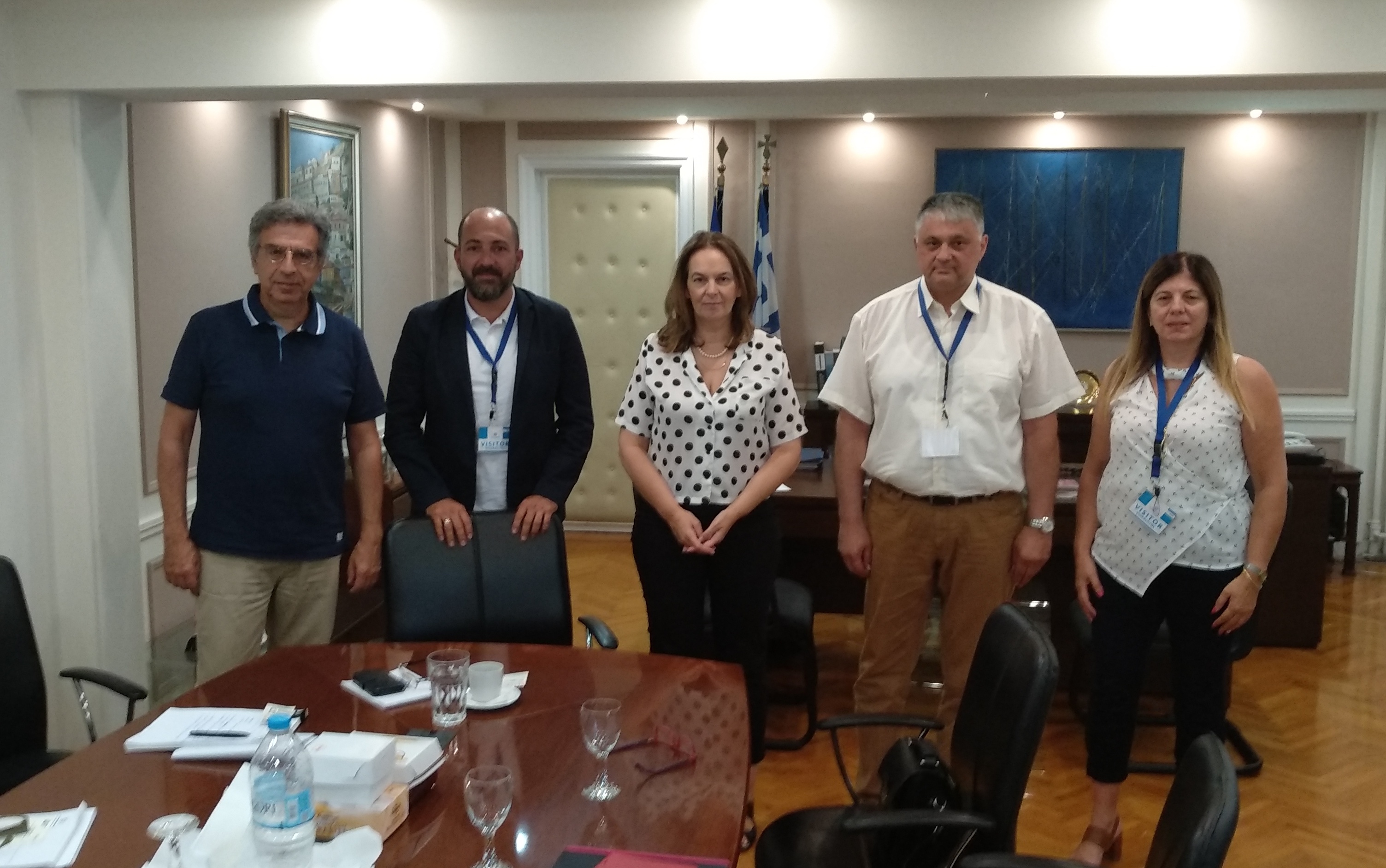 Με την Υφυπουργό Οικονομικών συναντήθηκαν στην Αθήνα μέλη του ΣΑΔΧ