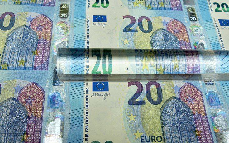 Επίδομα 100 ευρώ το μήνα για στρατιωτικούς, αστυνομικούς και πυροσβέστες