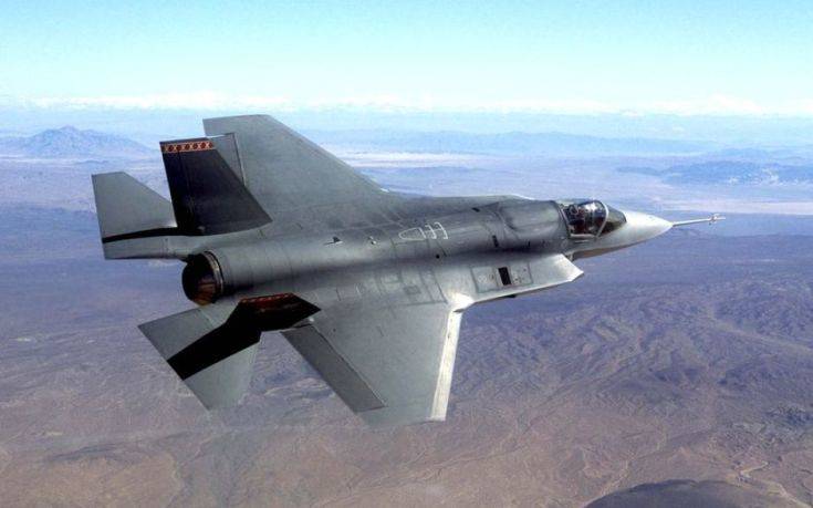 «Ψαλίδι» στις αγορές μαχητικών F-35 εξετάζει η Ιταλία