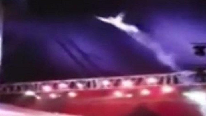 Τρομακτικό ατύχημα σε τσίρκο: Ο «άνθρωπος-οβίδα» κατέληξε πάνω στους θεατές