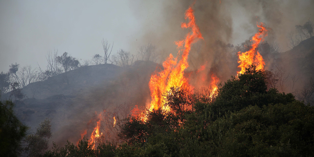 Συναγερμός από φωτιά στην Κίσαμο