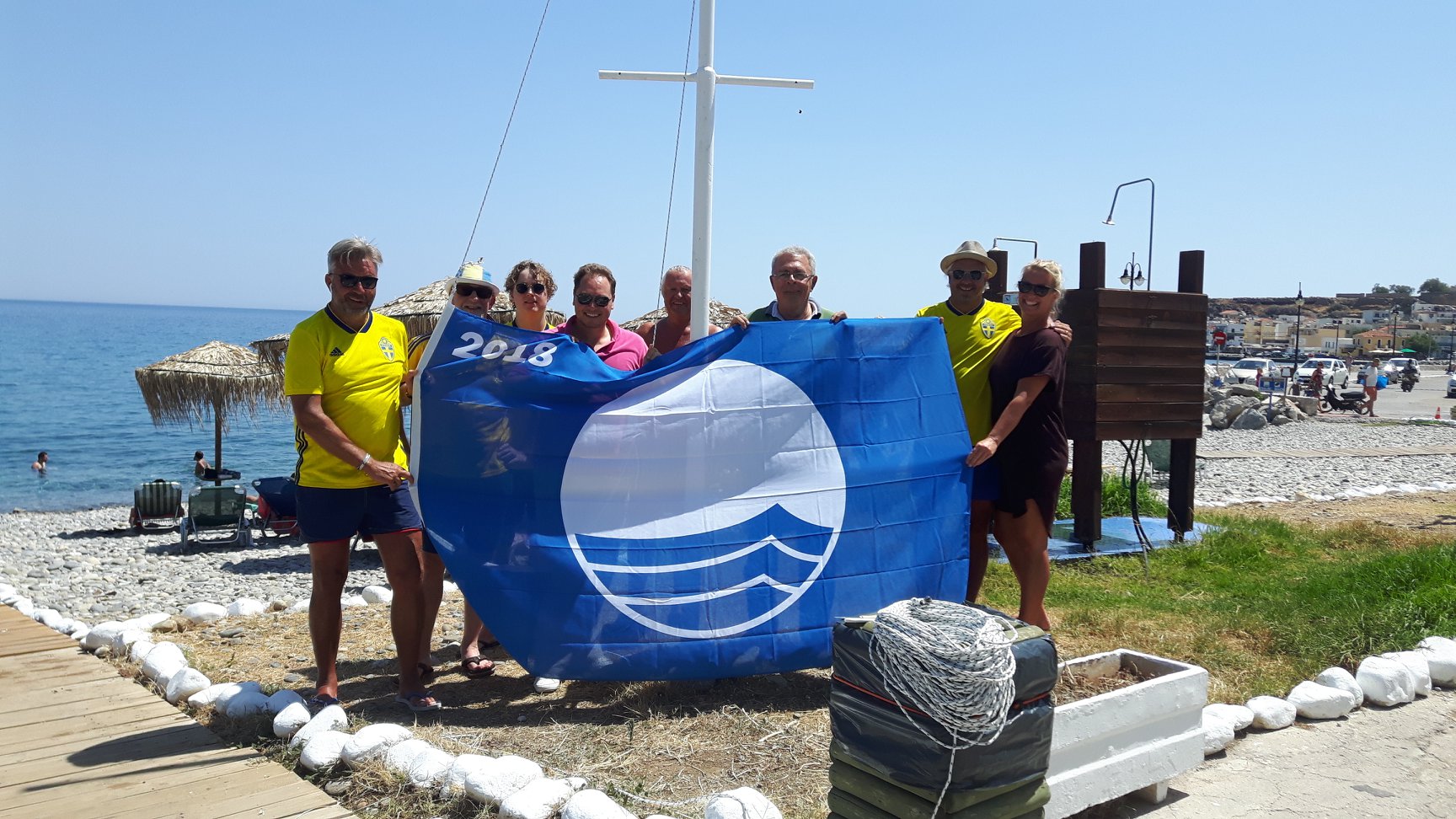 Ανάρτηση Γαλάζιας Σημαίας σε δύο παραλίες του Δήμου Καντάνου – Σελίνου