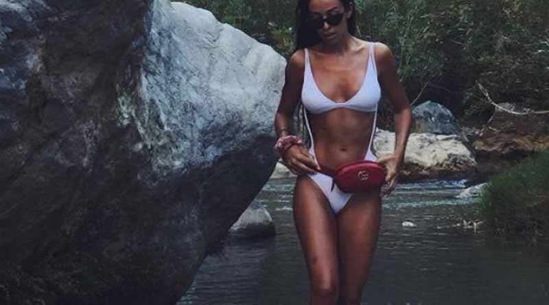 Η Ελένη Φουρέιρα topless σε παραλία της Κρήτης, “έριξε” το instagram
