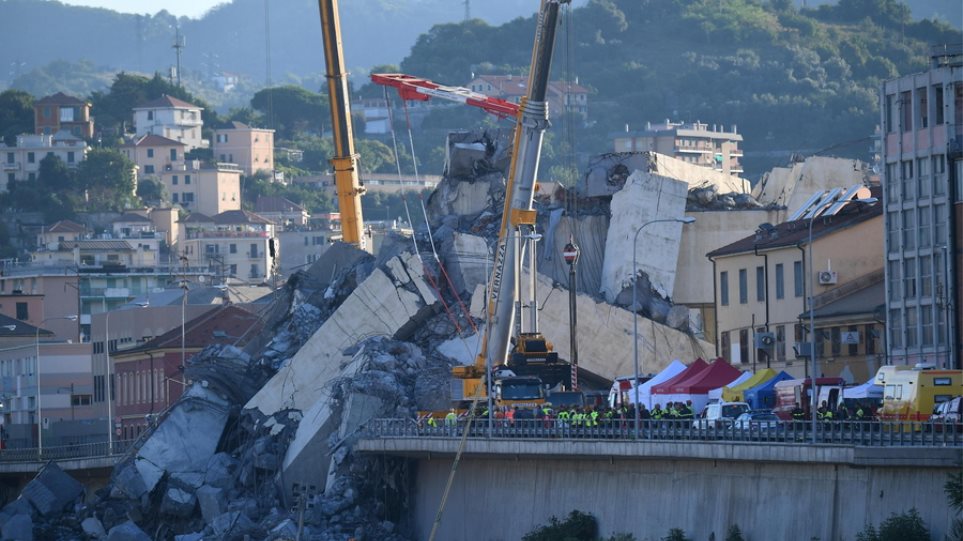 Γένοβα: Νέο βίντεο από τη στιγμή κατάρρευσης της γέφυρας