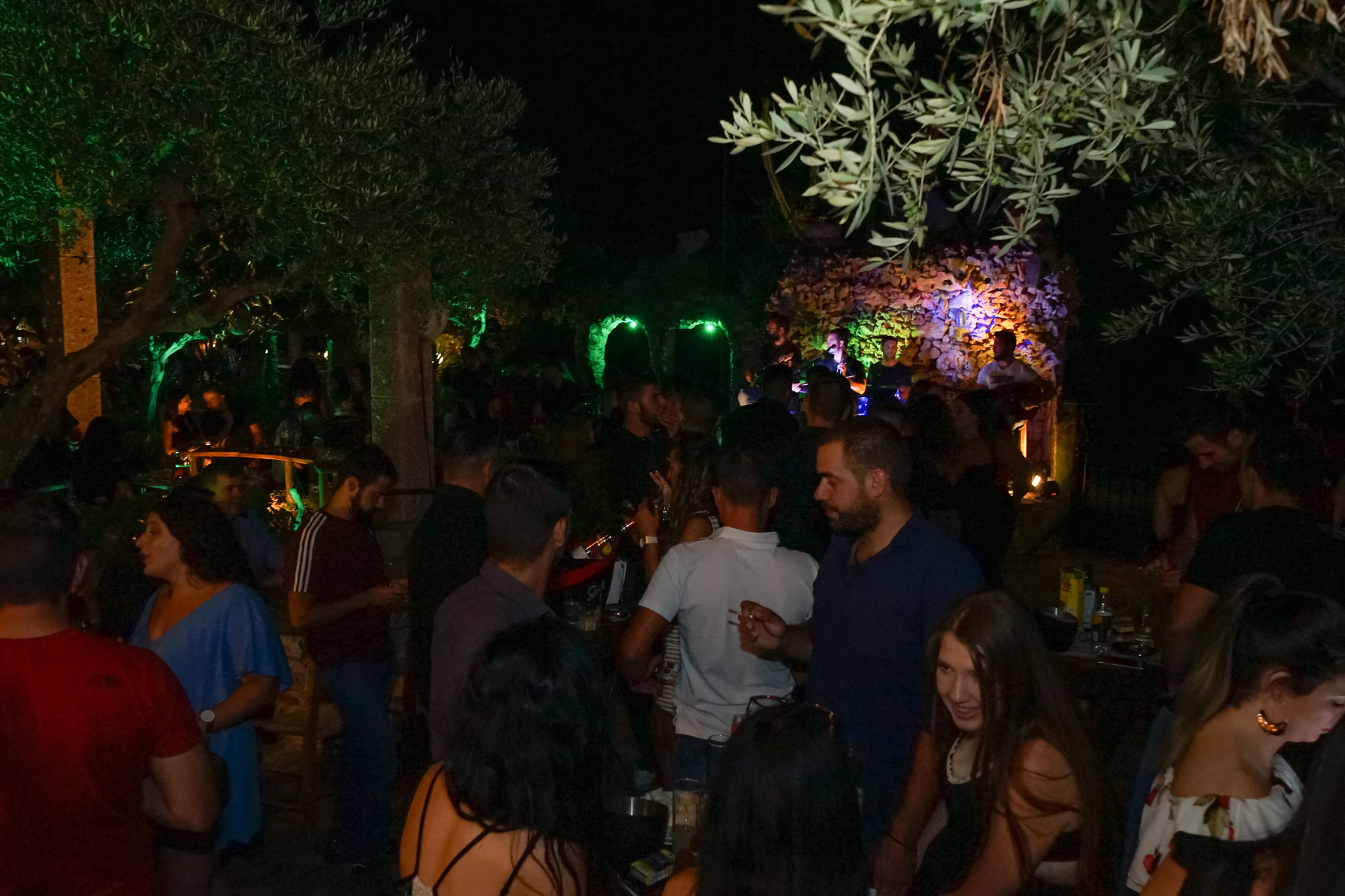 Live κρητική βραδιά στο KOUMOS Cocktail bar με τους Αναγνωστάκη-Χαβαλεδάκη