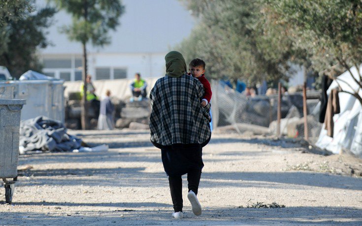 Στην Βουλή οι δομές στην Κρήτη για τους πρόσφυγες