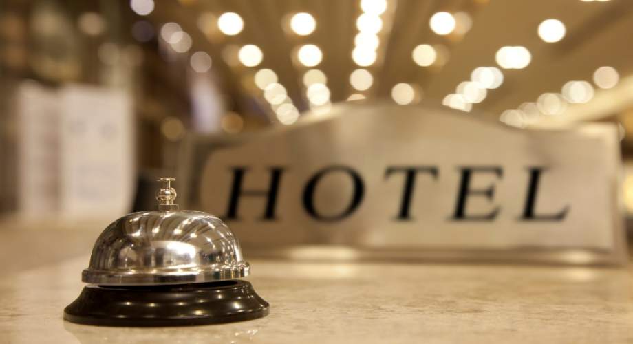 Τα πιο παράξενα αιτήματα των πελατών σε βρετανικά ξενοδοχεία