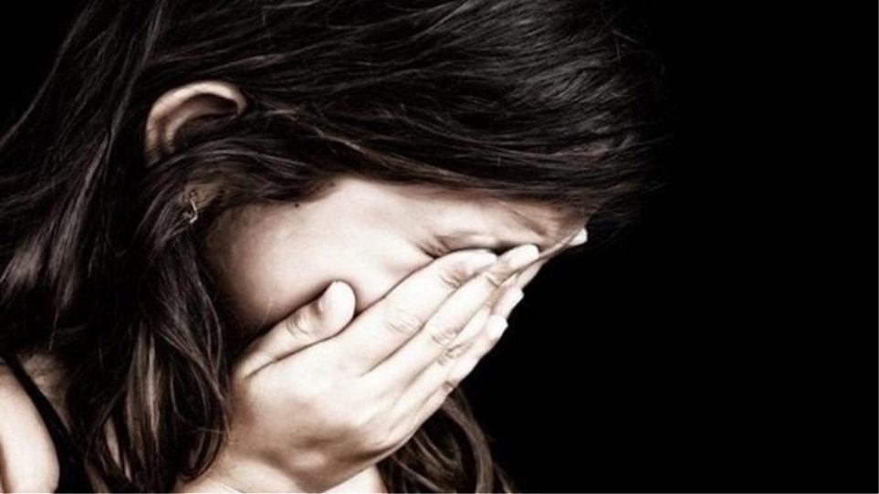 Ηράκλειο: Ποινή 58 ετών σε πατέρα που βίαζε την 5χρονη κόρη του!