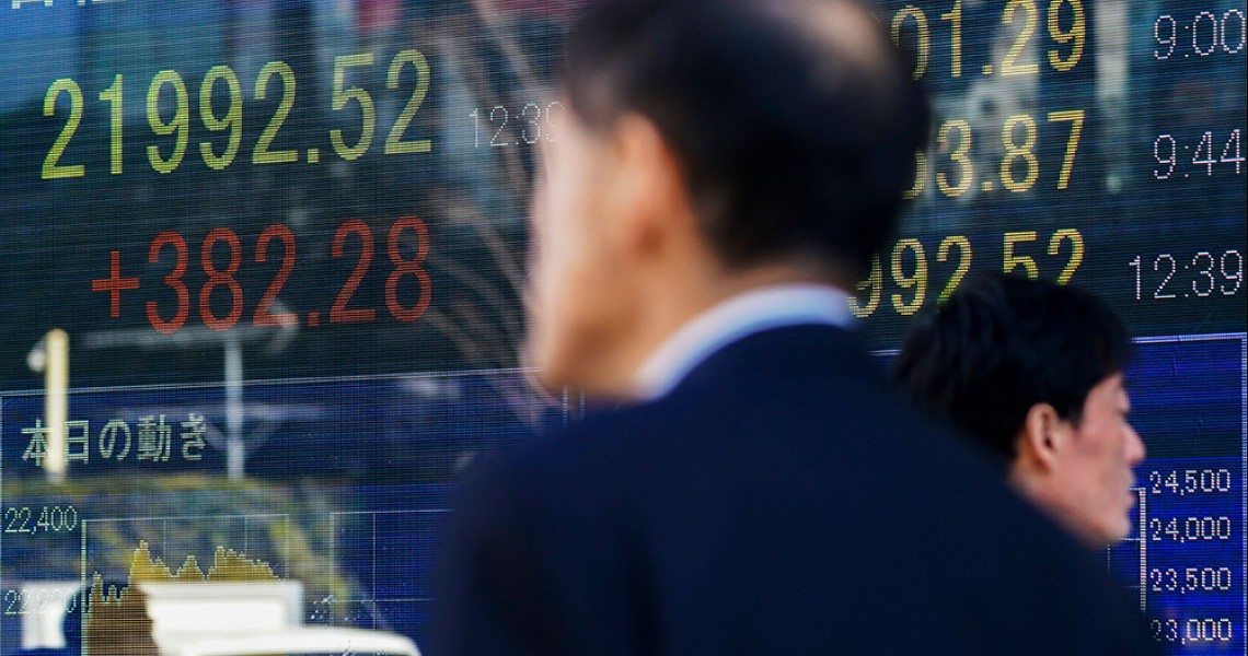 Αναταραχή στα διεθνή χρηματιστήρια – «Βουτιές» σε ΗΠΑ και Ιαπωνία