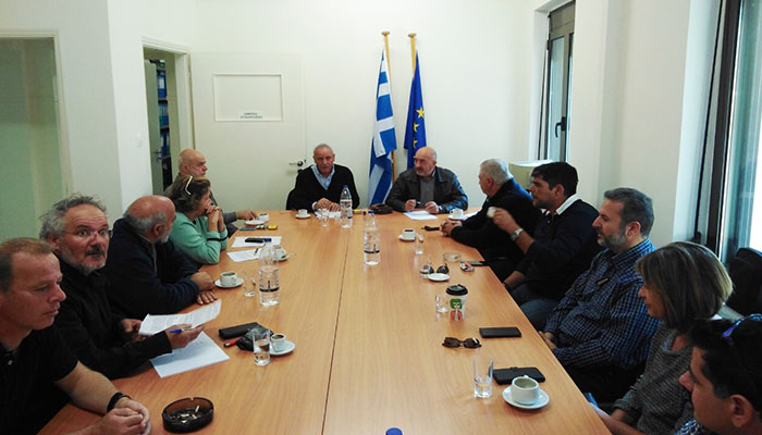 Σύσκεψη στα Σφακιά για έργα της Περιφέρειας Κρήτης