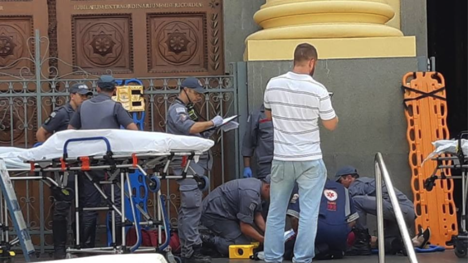 Νεκροί και τραυματίες από επίθεση ενόπλου μέσα σε καθεδρικό ναό