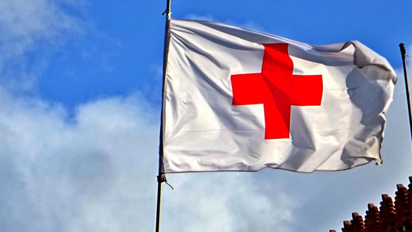 Θρίλερ στον Ερυθρό Σταυρό: Ασθενής μαχαίρωσε νοσηλεύτρια