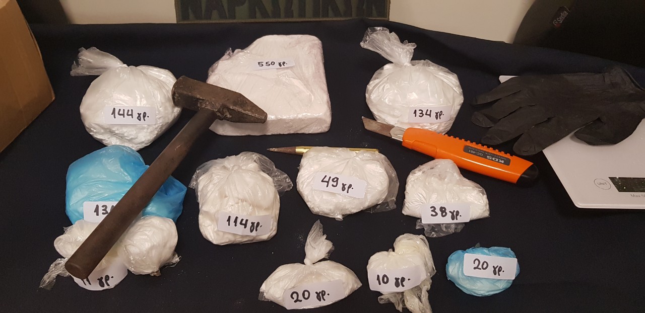 Τέσσερις συλλήψεις και στο Ηράκλειο για κοκαΐνη (φωτο)