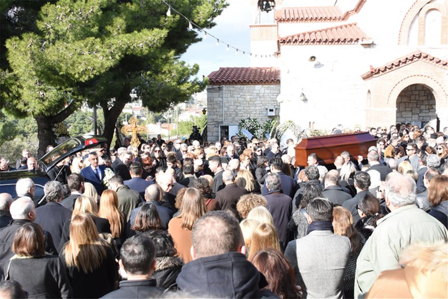 Οι συγκινητικοί επικήδειοι στην κηδεία του Θέμου Αναστασιάδη