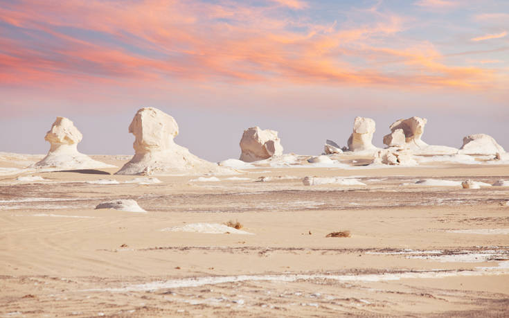 Η εντυπωσιακή λευκή έρημος της Αιγύπτου