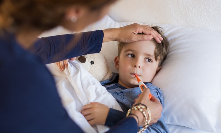 Σε έξαρση η γρίπη– Τι πρέπει να προσέχουν οι γονείς