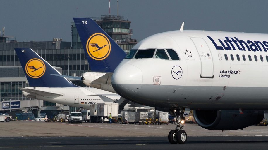 Lufthansa: Δεκάδες ακυρώσεις πτήσεων