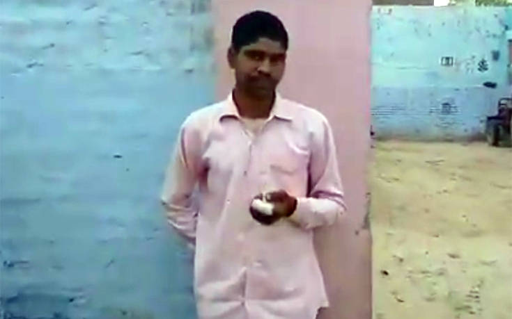 Ινδός ψηφοφόρος έκοψε το δάχτυλό του επειδή ψήφισε λάθος κόμμα (βίντεο)