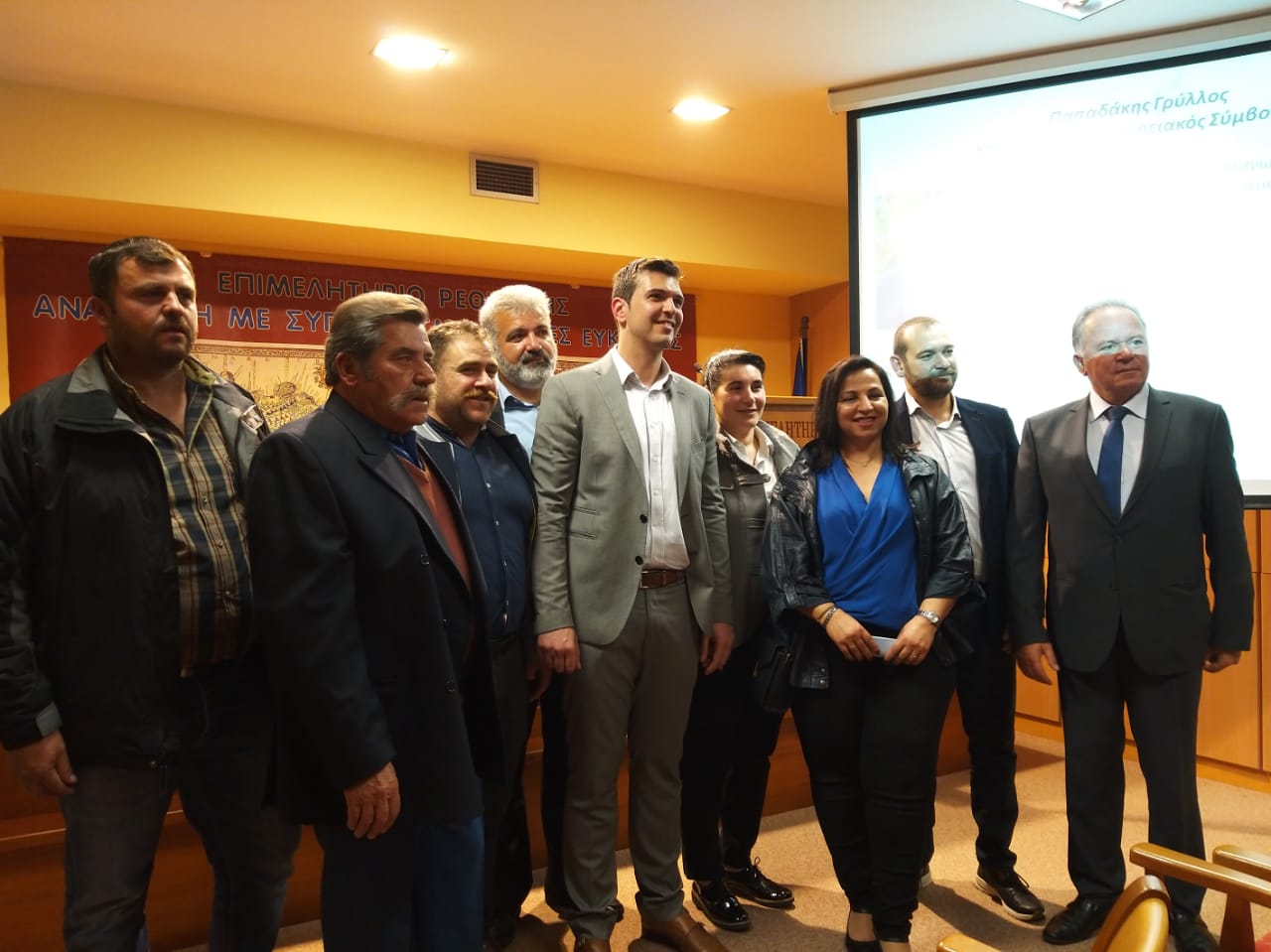 Ο Αλέξανδρος Μαρκογιαννάκης παρουσίασε τους υποψηφίους του συνδυασμού στο Ρέθυμνο