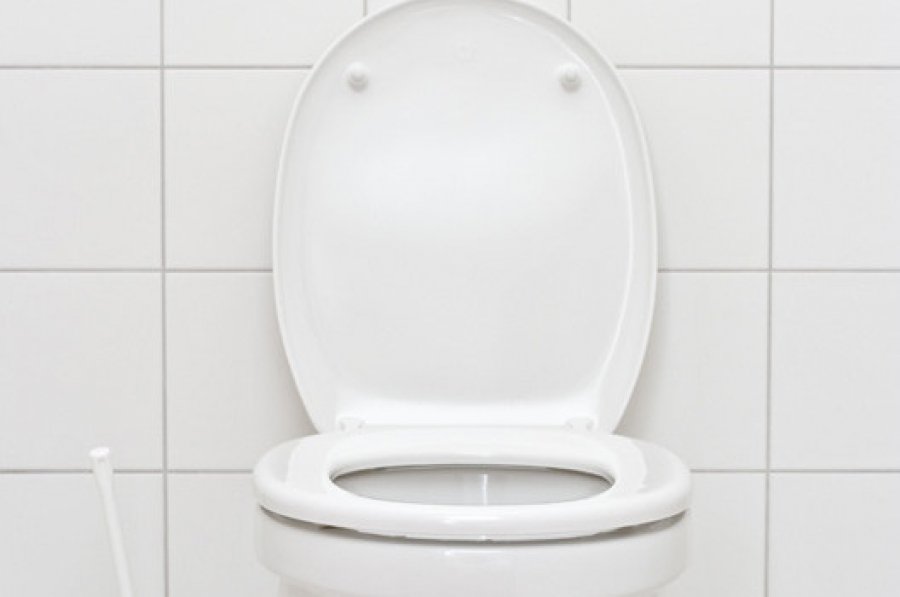 Το μεγάλο λάθος που κάνουν οι περισσότεροι με την τουαλέτα