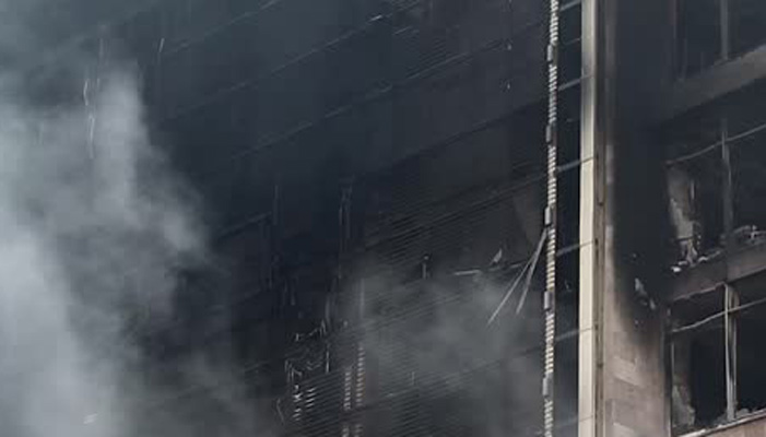 Φωτιά ξέσπασε σε ξενοδοχείο του Ηρακλείου