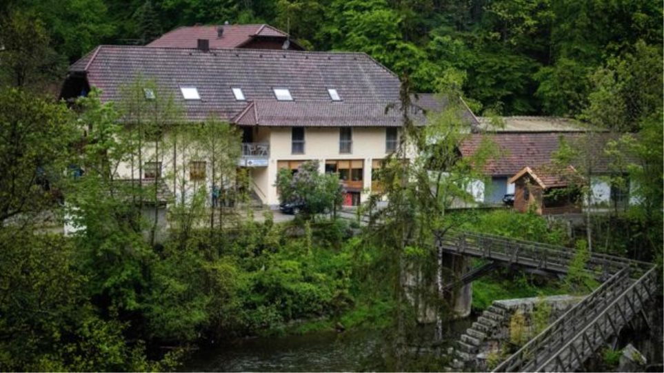 Θρίλερ στη Βαυαρία: Τρεις βαλλίστρες, πέντε πτώματα, δύο διαθήκες, ένας γρίφος