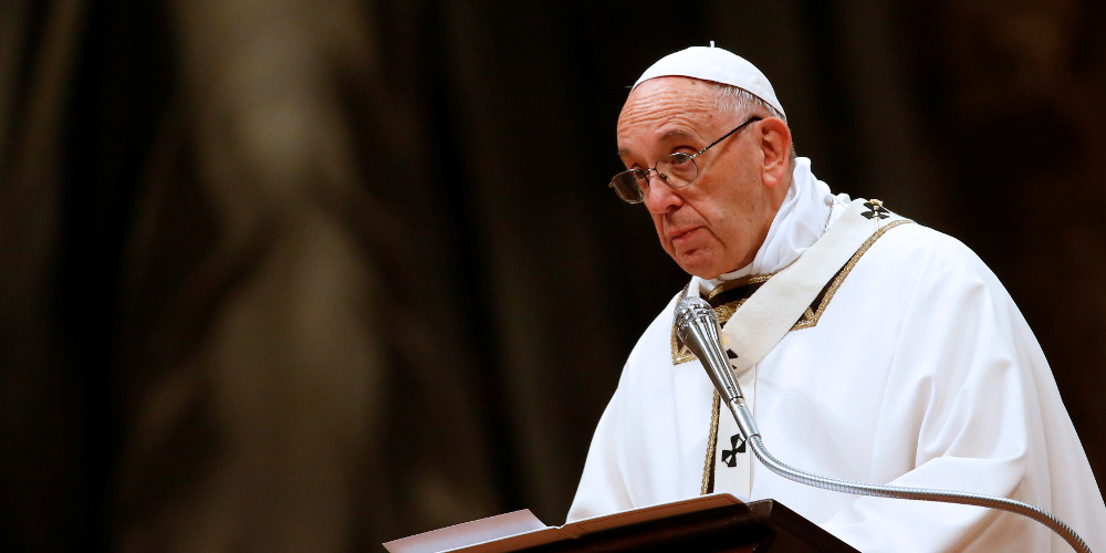 Η ιταλική ακροδεξιά επιτίθεται στον Πάπα για τη στάση του στο προσφυγικό